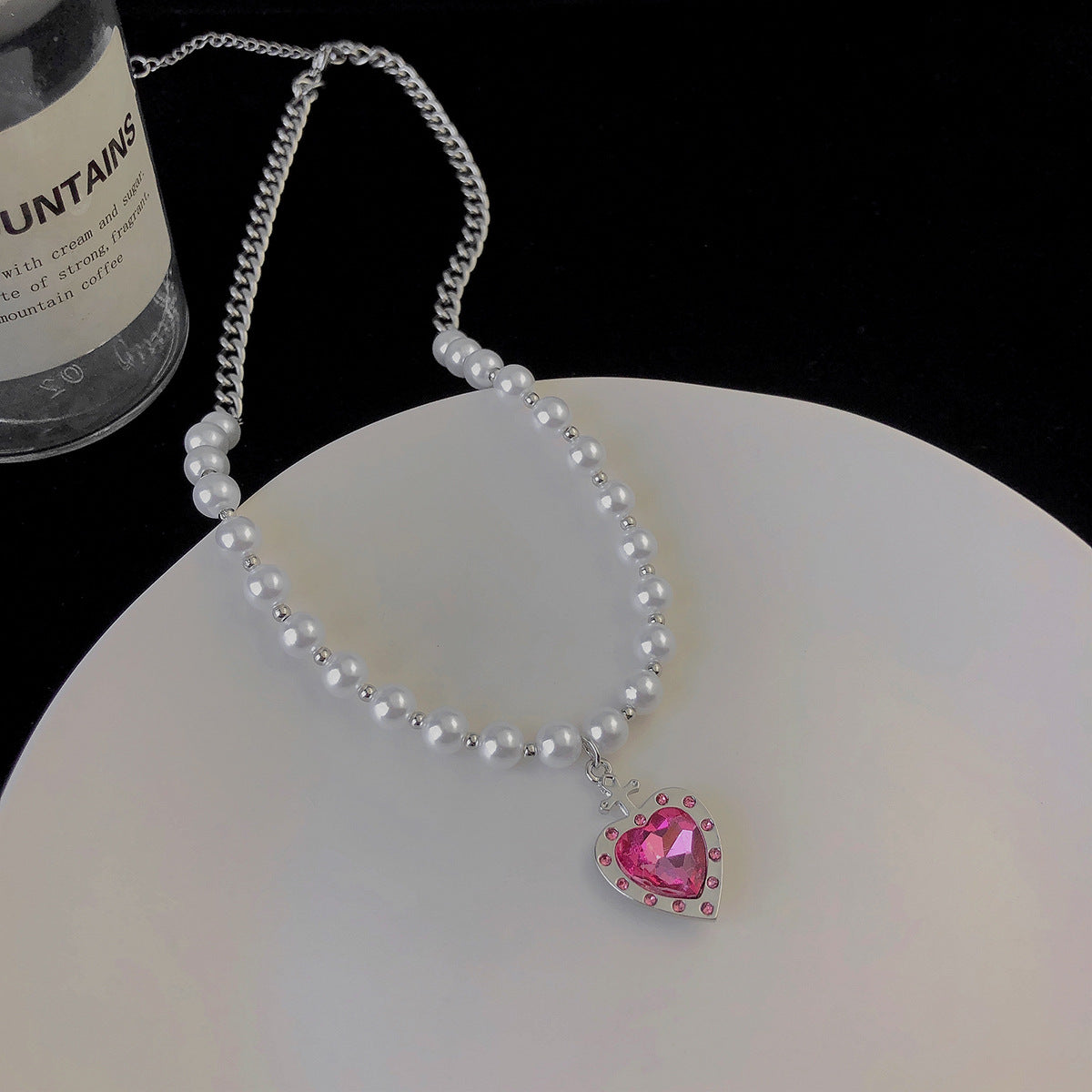 Glass Pearl Love Necklace – Elegant Spliced Pendant Chain for Women
