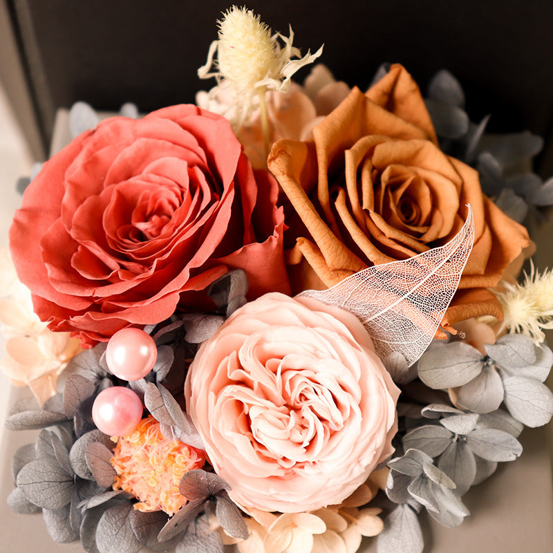 Luxury Preserved Rose Gift Box – Elegant Floral Keepsake Arrangement