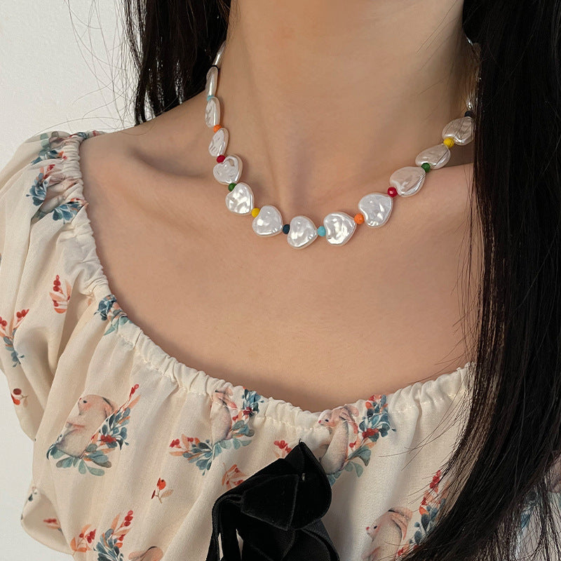 Colorful Beaded Pearl Love Necklace – Elegant Statement Chain for Women
