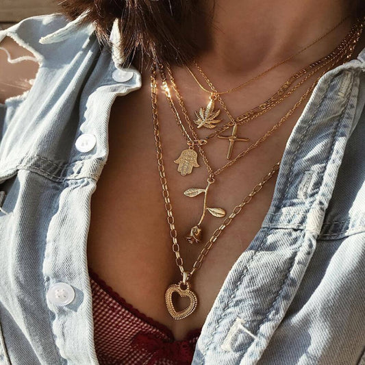 Vintage Alloy Pendant Necklace – Elegant Retro Chain for Women