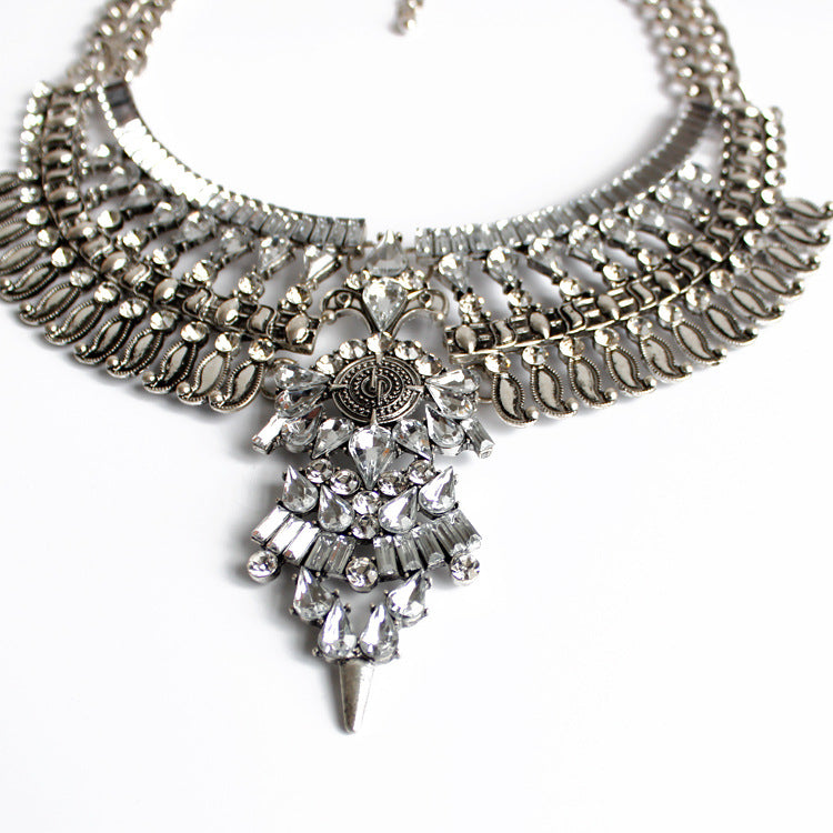 Crystal Short Necklace – Alloy Sparkle Chain for Women