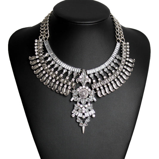 Crystal Short Necklace – Alloy Sparkle Chain for Women