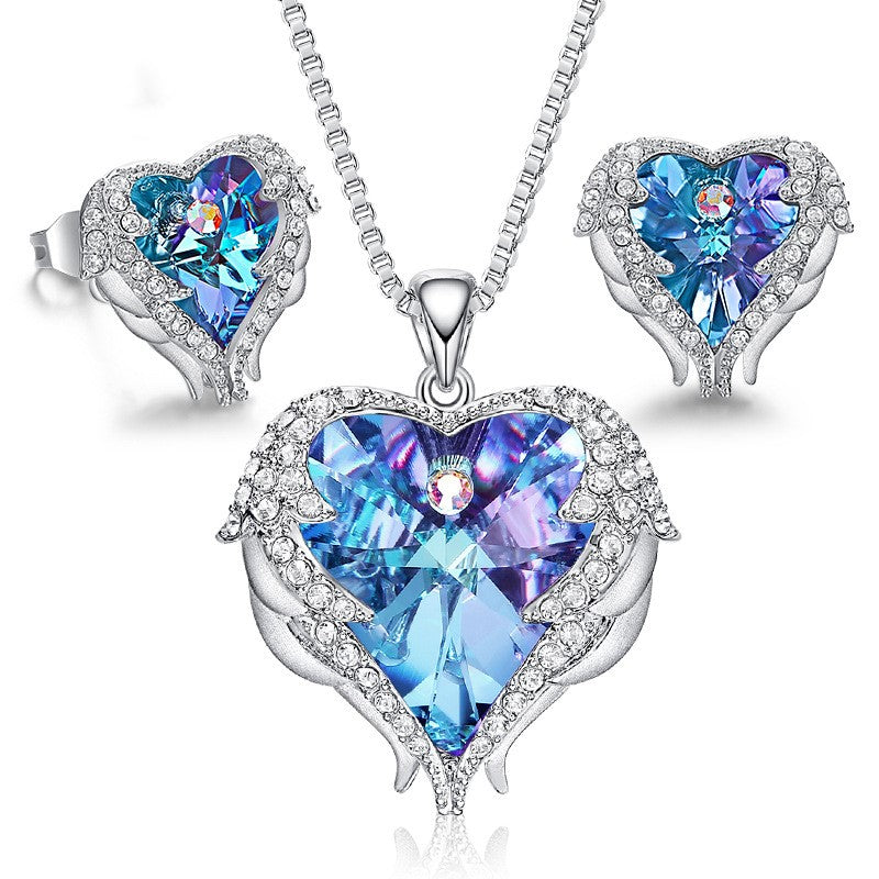 Heart Pendant Necklace – Elegant Everyday Chain for Women