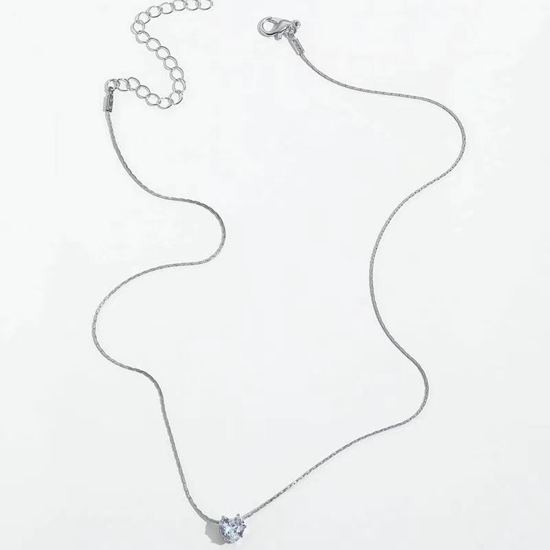 Summer Love Necklace – Elegant Minimal Pendant for Women
