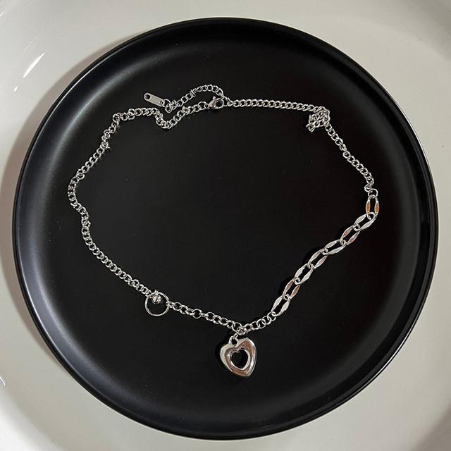 Vintage Pearl Butterfly Necklace – Love Pendant Chain for Women