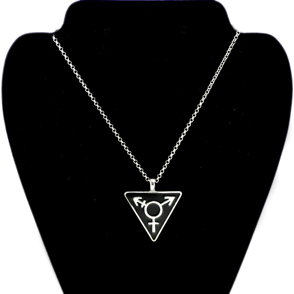 Triangle Pendant Necklace – Minimal Geometric Chain for Women