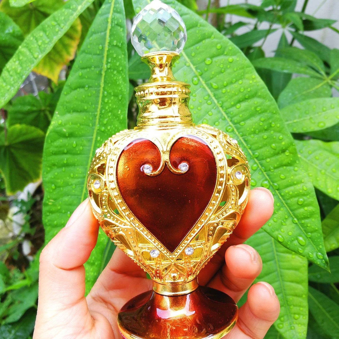Heart-Shaped Decorative Middle Eastern Style Perfume Empty Bottle – Ornamental Stone Design