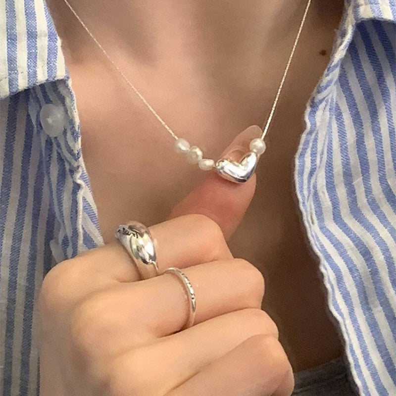 Pearl Love Clavicle Necklace – Elegant Chain for Women