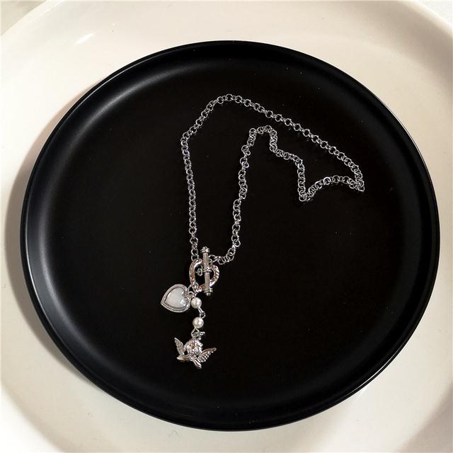 Vintage Pearl Butterfly Necklace – Love Pendant Chain for Women