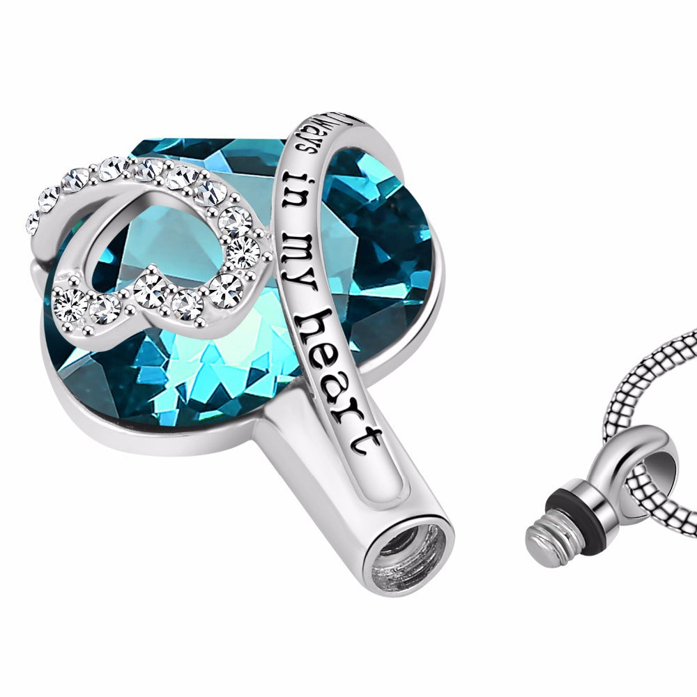 Perfume Bottle Pendant Necklace – Elegant Mini Bottle Chain for Women