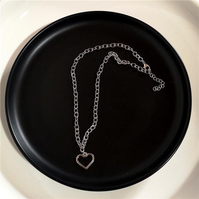 Vintage Pearl Butterfly Necklace – Love Pendant Chain for Women