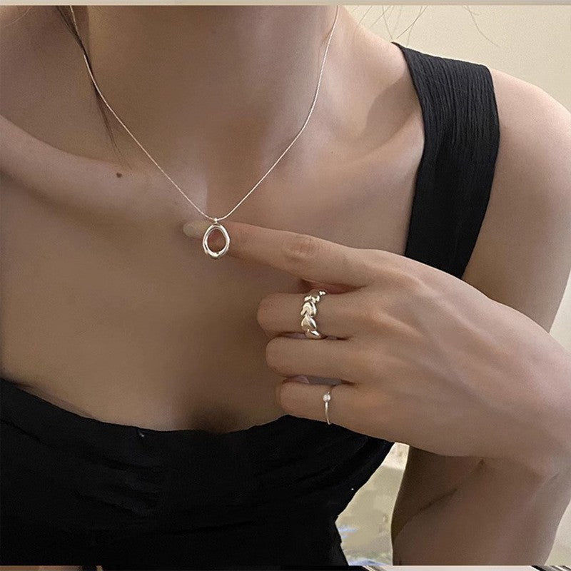 Pearl Love Clavicle Necklace – Elegant Chain for Women