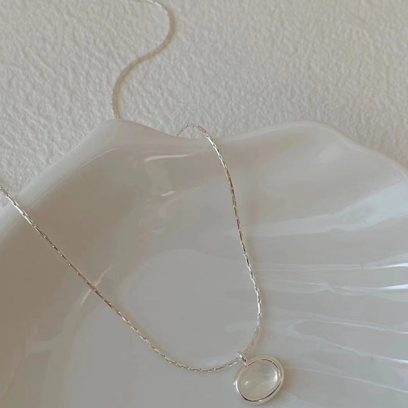 Pearl Love Clavicle Necklace – Elegant Chain for Women