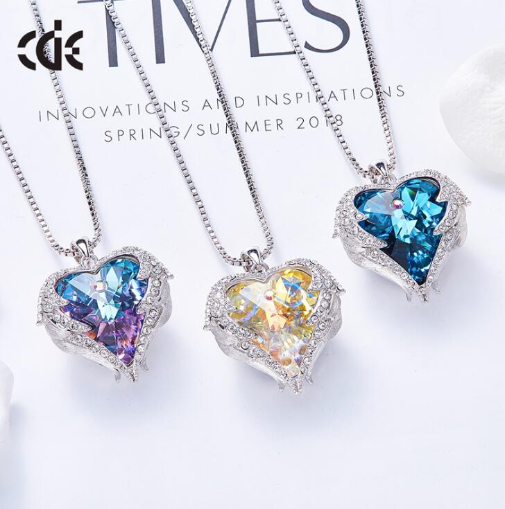 Heart Pendant Necklace – Elegant Everyday Chain for Women