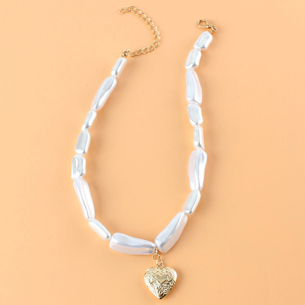 Alloy Pearl Love Pendant Necklace – Elegant Chain for Women