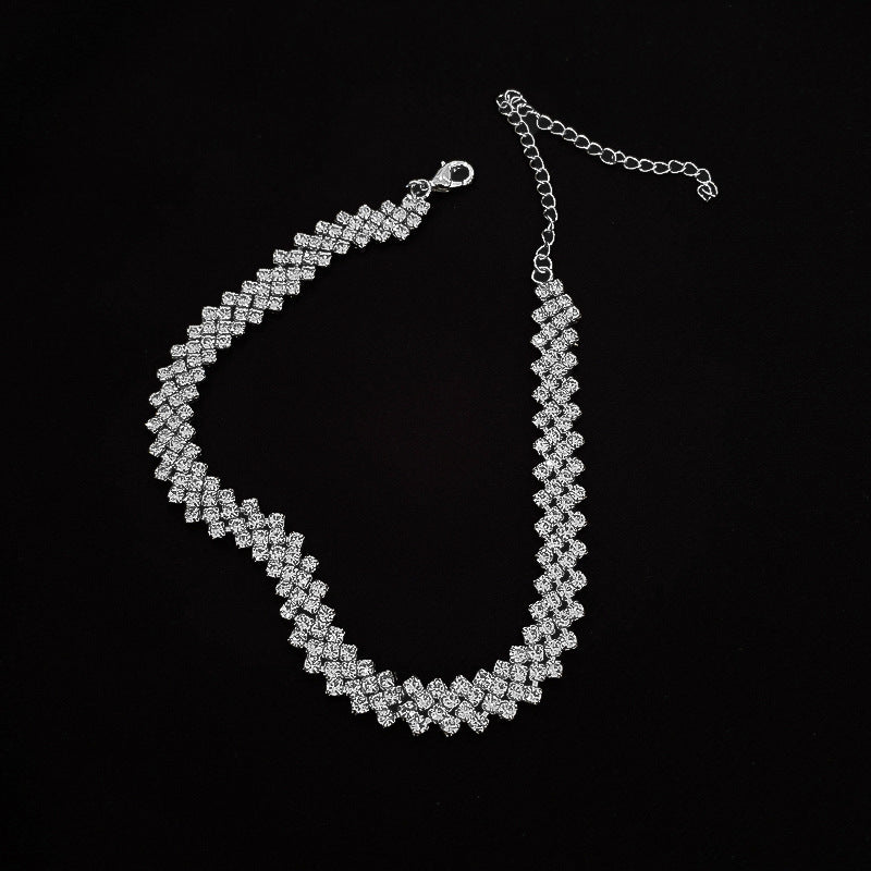 Full Rhinestone Clavicle Necklace – Sparkle Fashion Chain for Women
