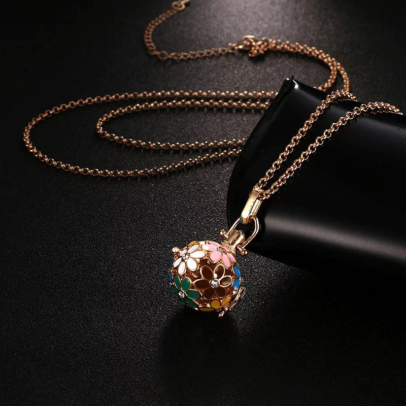 Aromatherapy Zircon Cage Necklace - Essential Oil Diffuser Pendant