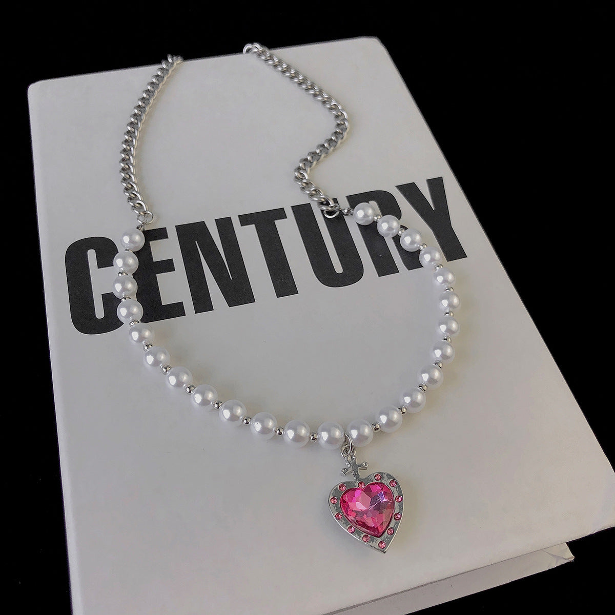 Glass Pearl Love Necklace – Elegant Spliced Pendant Chain for Women
