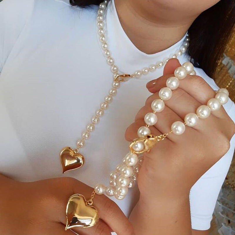 Women’s Simple Pearl Love Necklace – Minimal Elegant Pendant Chain