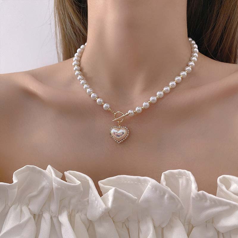 Pearl Love Necklace – Elegant Fairy-Inspired Pendant for Women
