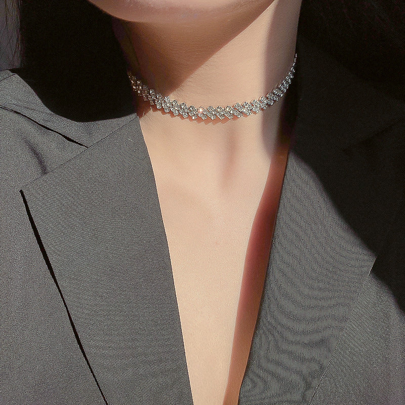 Full Rhinestone Clavicle Necklace – Sparkle Fashion Chain for Women