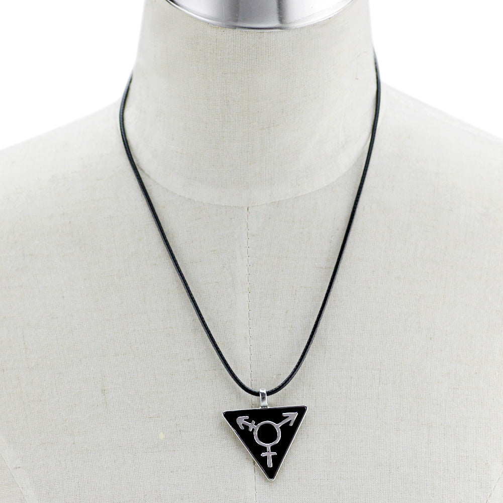 Triangle Pendant Necklace – Minimal Geometric Chain for Women