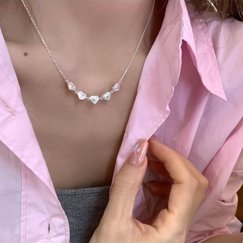 Pearl Love Clavicle Necklace – Elegant Chain for Women