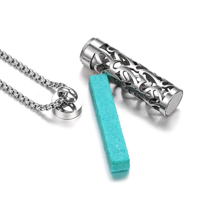 Stainless Steel Aromatherapy Necklace – Heart Diffuser Pendant with 10 Reusable Felt Pads