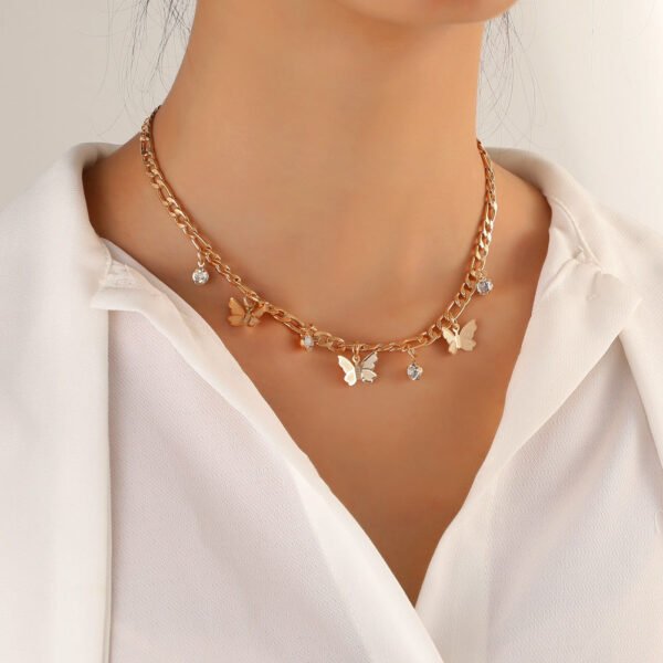 Butterfly Clavicle Necklace – Elegant Metal Chain for Women