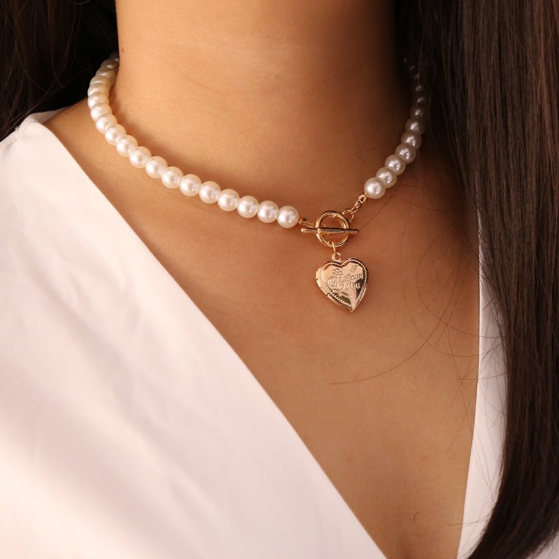 Retro Pearl Love Necklace – Vintage Style Pendant for Women