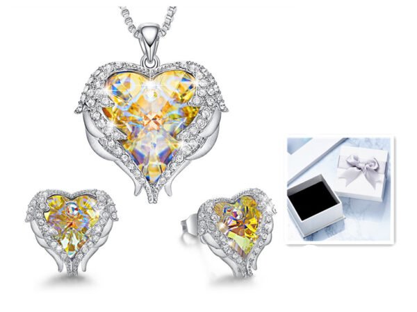 Heart Pendant Necklace – Elegant Everyday Chain for Women
