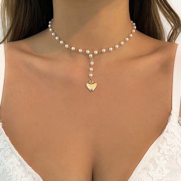 Simple Pearl Love Pendant Necklace – Elegant Minimal Chain for Women
