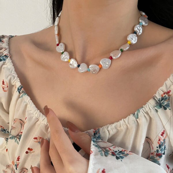 Colorful Beaded Pearl Love Necklace – Elegant Statement Chain for Women
